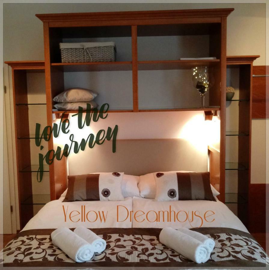 Yellow Dreamhouse Постойна Экстерьер фото